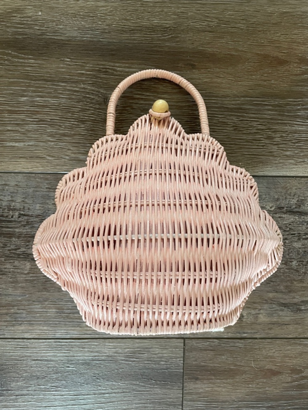 Pastel Pink Rattan Shell Handbag